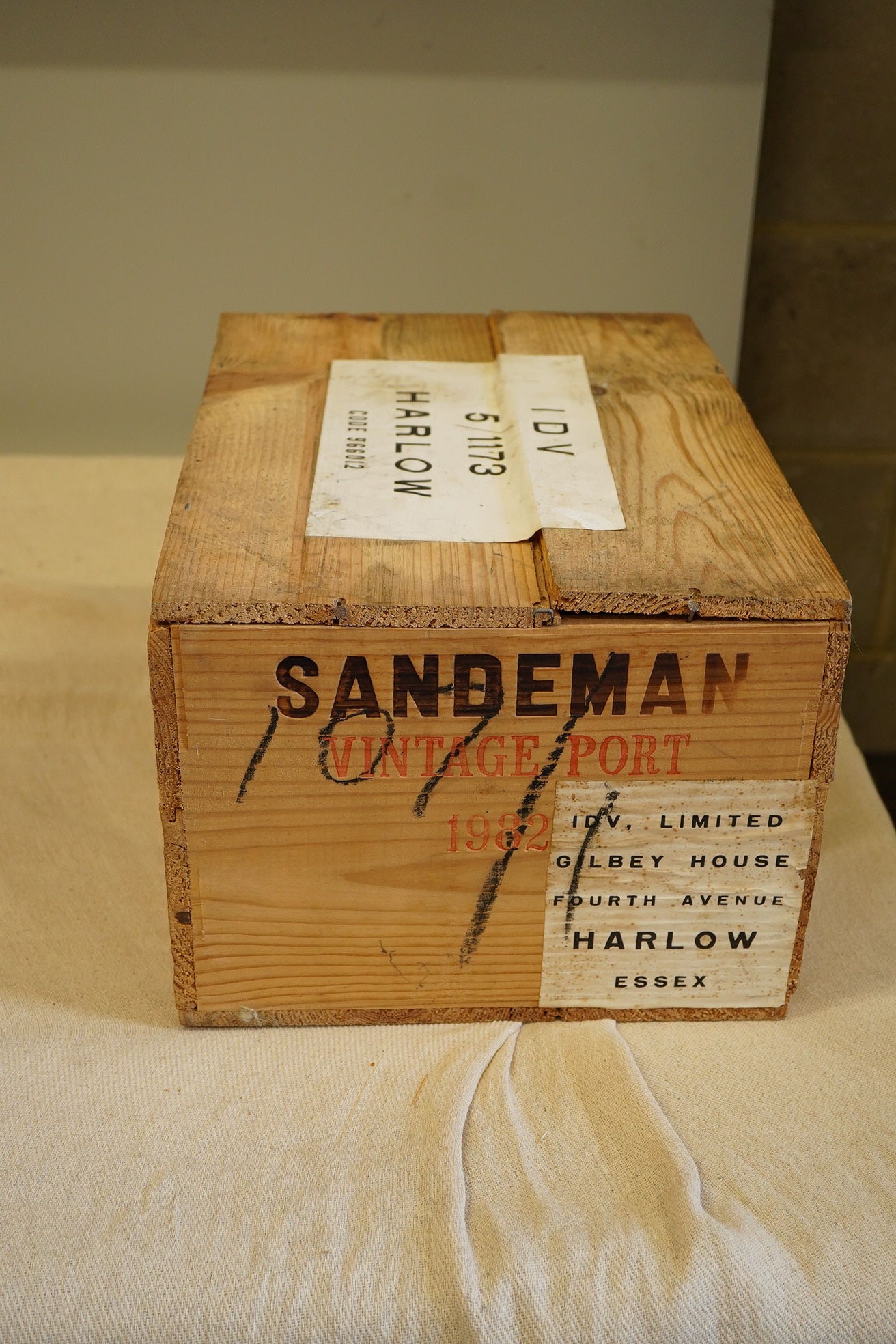 Twelve bottles of 1982 Sandeman vintage port (O.W.C)